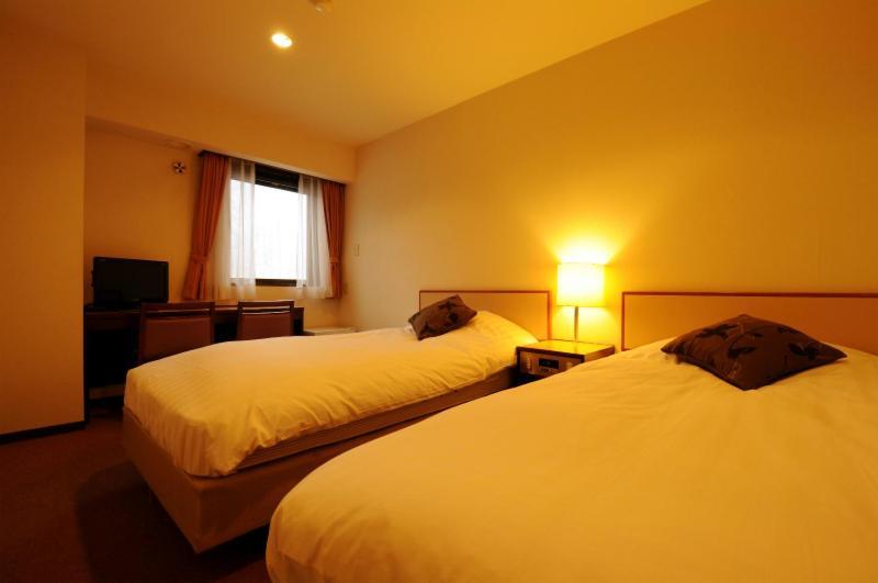 Hakuba Yamano Hotel Buitenkant foto