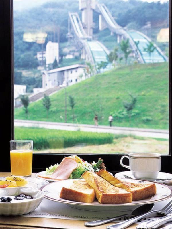 Hakuba Yamano Hotel Buitenkant foto